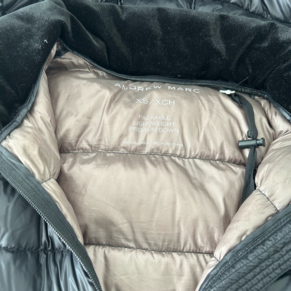 Andrew Marc size xs puffer jacket - Picture 4 of 4